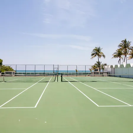 Seacoast Suites On Miami Beach-3